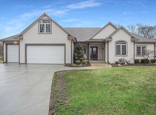 18034 Egret Ln, Spring Lake, MI 49456