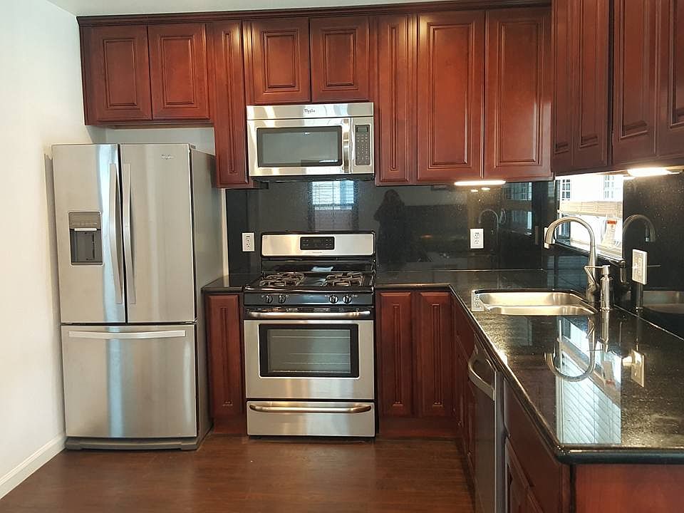 1st image of 6209 Tehama Ave