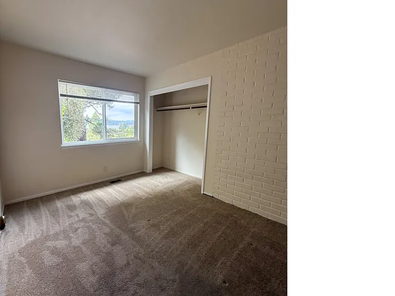 4 Davis Dr #A — Photo 12