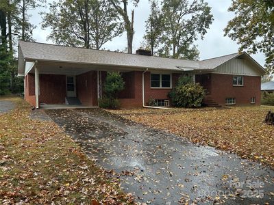 213 Forest Hill Dr, Forest City, NC, 28043