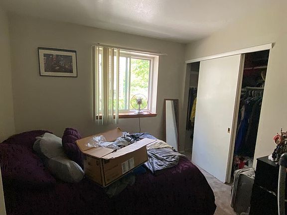 3rd image of 1620 N Marshall St #106