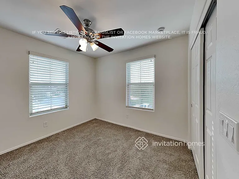 239 N Sandal — Photo 16