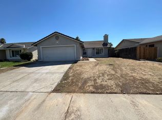 8240 Summer Falls Cir, Sacramento, CA 95828