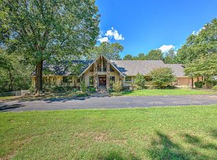 3002 Valley View Dr, Springdale, AR 72762