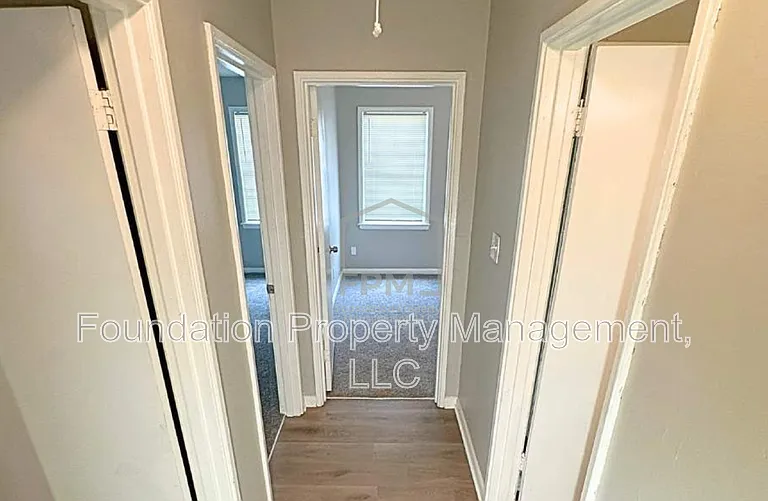 3276 Ashland St — Photo 10