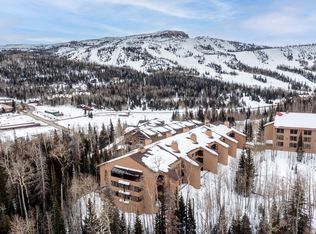 150 W Ridge View St #220, Brian Head, UT 84719