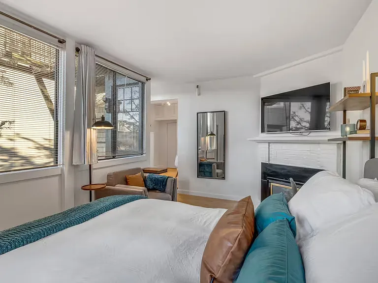 2621 Divisadero St #6 — Photo 6