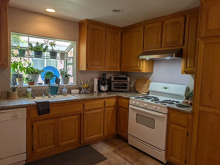 2336 W Orange Dr N — Photo 24
