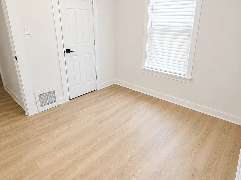 4112 Park Ave — Photo 14