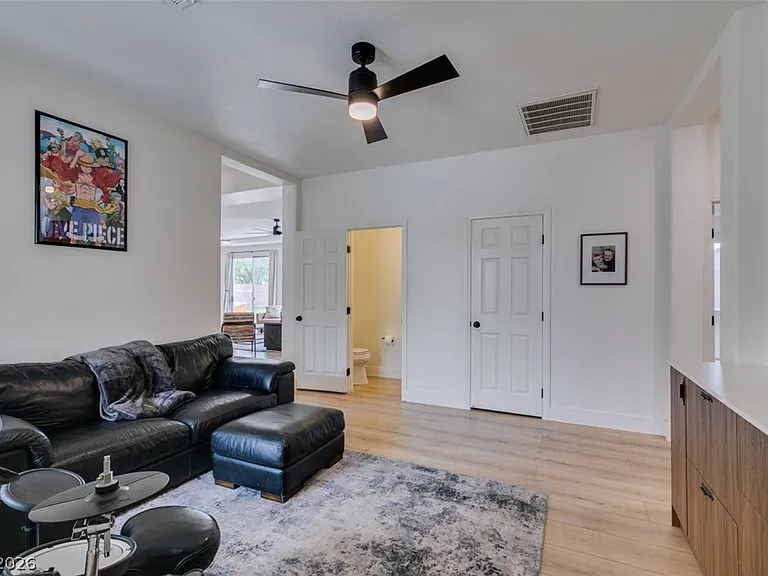 7210 Shallowford Ave — Photo 34