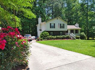 2327 Pine Stream Ct, Lawrenceville, GA 30043