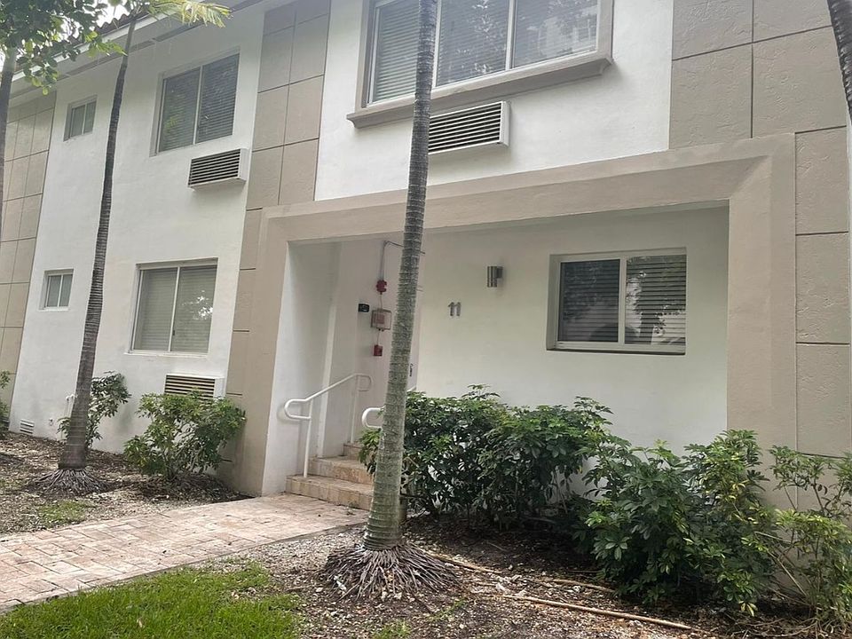 1st image of 11 Menores Ave APT 9