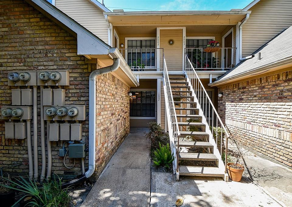 1st image of 2300 Old Spanish Trl APT 1002