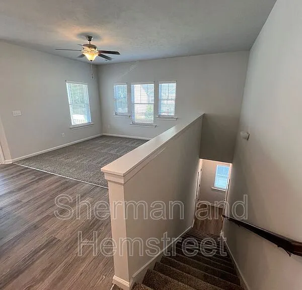 5055 Mimosa Dr #5055 MIMOSA DR — Photo 3