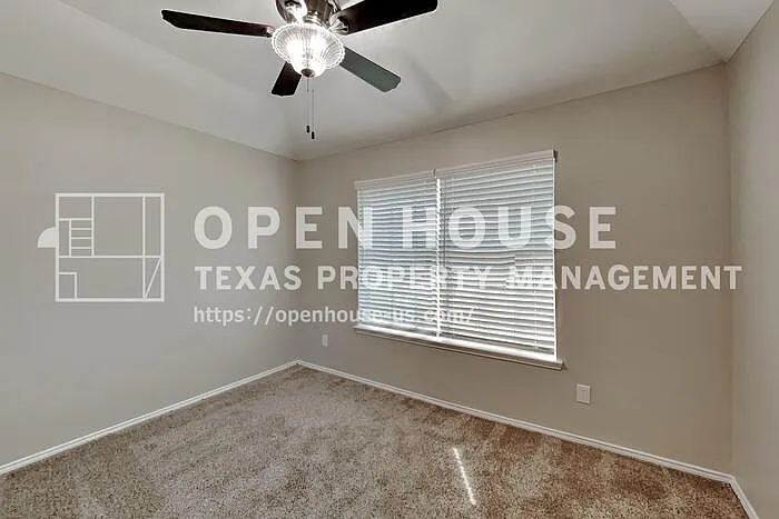 1017 Cutting Horse Dr — Photo 12