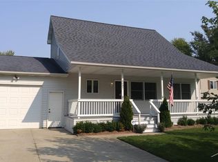 4697 Rose Ct, Bay City, MI