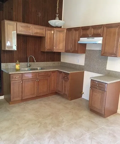 7406 Archibald Ave — Photo 2