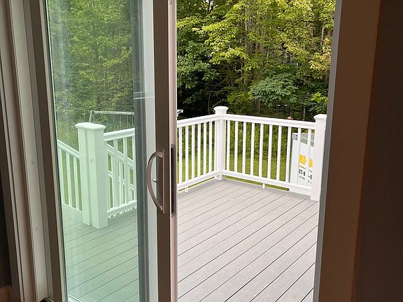 slider to deck off kitchen