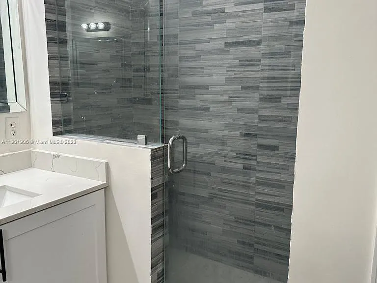 15315 SW 9th Way — Photo 14