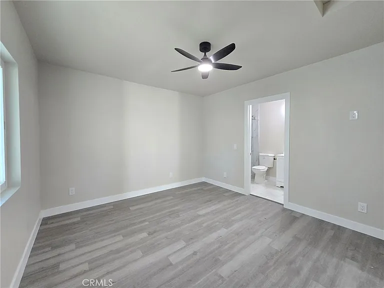 4653 Emerson St — Photo 11