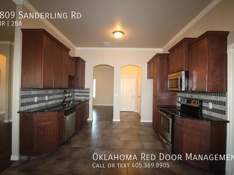 5809 Sanderling Rd — Photo 13