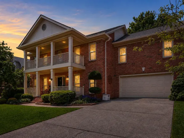 1121 Andover Forest Dr, Lexington, KY 40509
