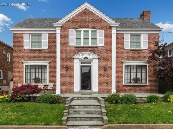 234 Beach 137th Street image 1 of 20