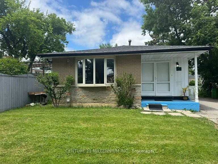 30 Kenilworth Rd #UPPER — Photo 25