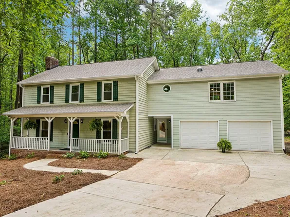 3116 Avondale Ct, Raleigh, NC 27613