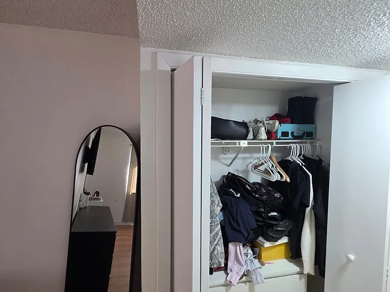 16278 Laurel Dr #202 — Photo 13