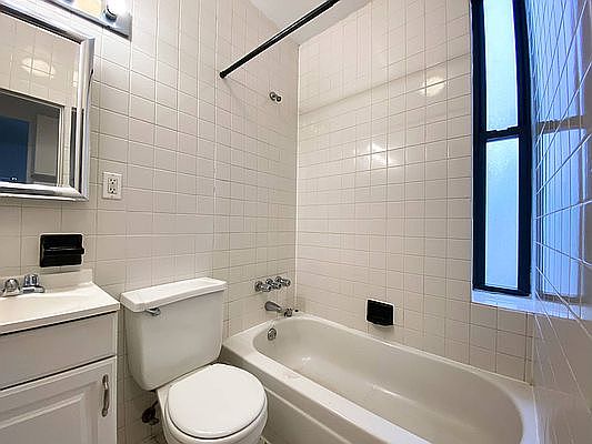 5th image of 1428 York Ave APT 2RN