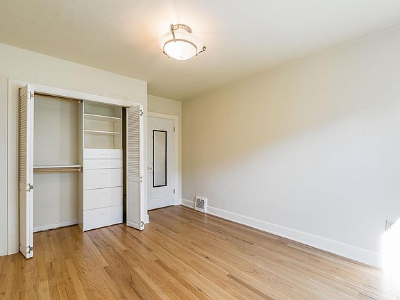 3rd image of 4318 N 29th St