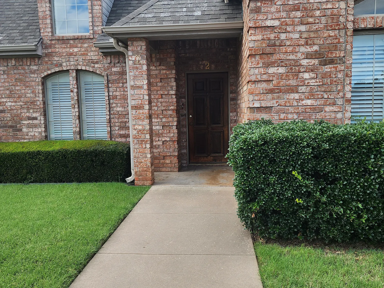 7 Villa Ct — Photo 2