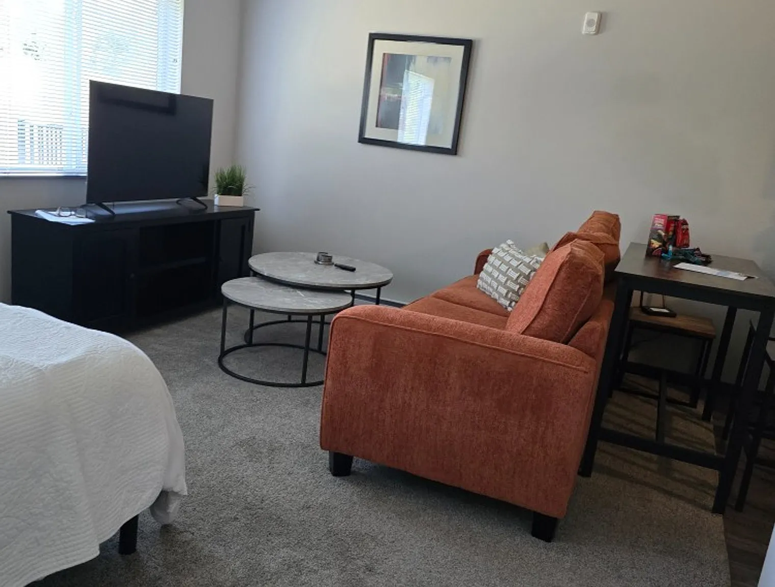 Studio, 1.0 bath, $2,485 — Photo 2