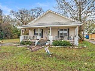 113 N Railroad Ave, Petal, MS 39465