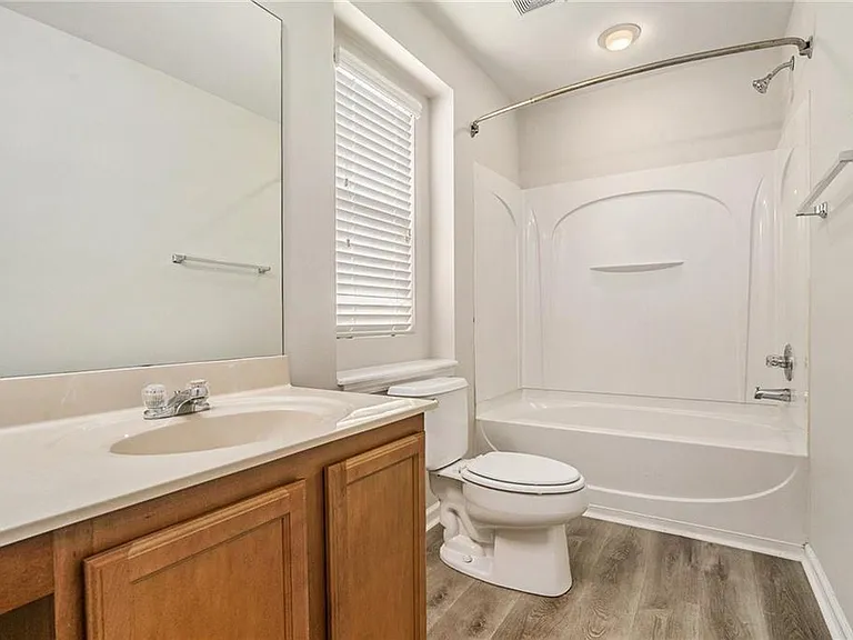 3660 Roseman Lndg — Photo 12