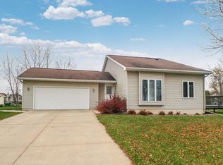 303 N Lawrence Ave, Tomah, WI 54660