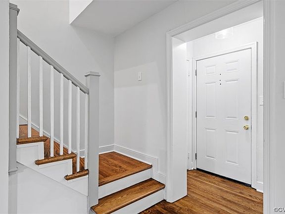 3rd image of 4803 Stuart Ave