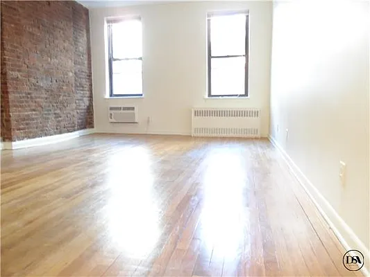 Rented by DSA Realty | media 46