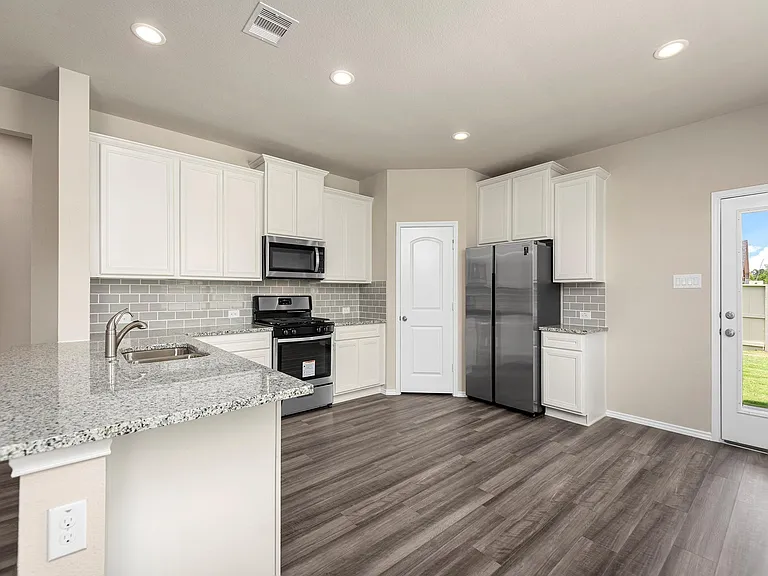 9278 Inland Leather Ln — Photo 6
