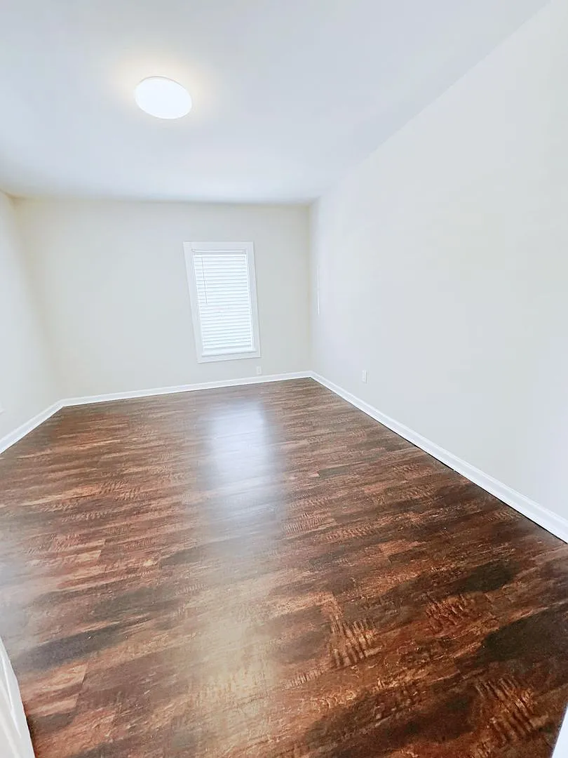 Single family home minutes to downtown Durham! — Photo 4