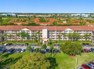800 SW 142nd Ave APT 207N, Pembroke Pines, FL 33027
