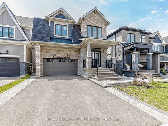 5th image of 67 Malcolm Cres