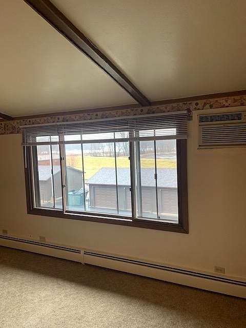 1st image of 126 1st Ave E #2