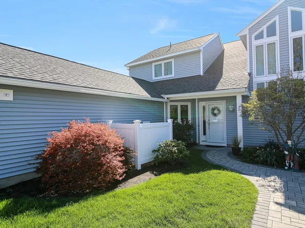 30 Fairway Dr, Plymouth, MA 02360