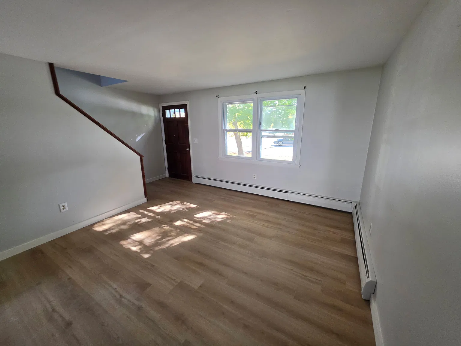 1 bed, 1200 sqft, $1,495 — Photo 2