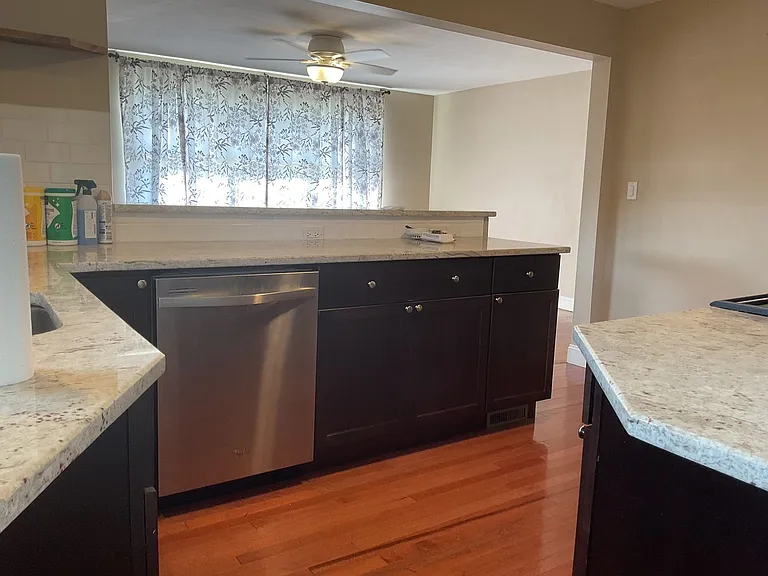 1722 Cornell Rd — Photo 7