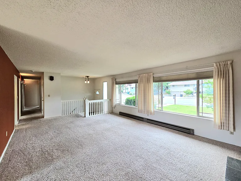 1616 Jefferson St — Photo 13