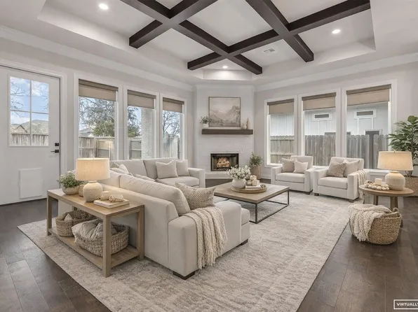 1736 Blanco Bend Dr, College Station, TX 77845