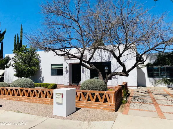 1742 W Meadow Hills Dr, Nogales, AZ 85621